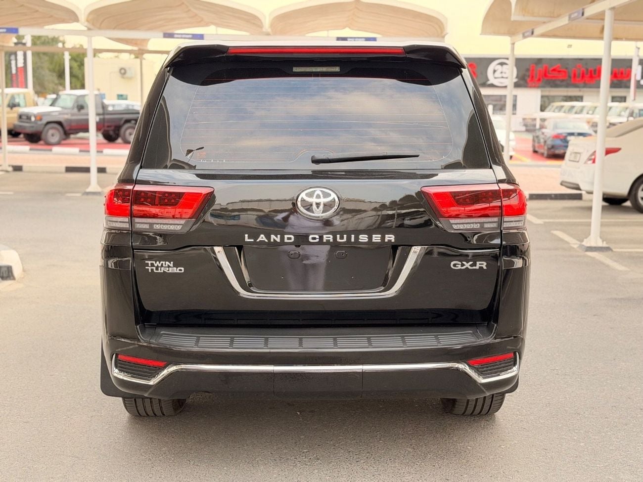 Toyota Land Cruiser 4.0L (271 HP) 4WD