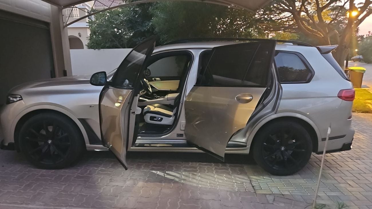 BMW X7