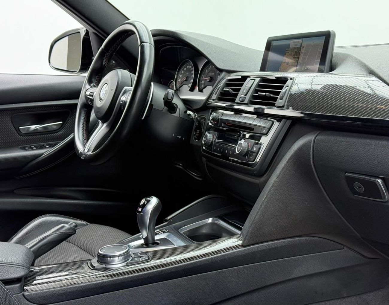 بي أم دبليو M3 Std 3.0L 2015 BMW M3, Full Service History, Carbon Fiber Interior, Excellent Condition, American