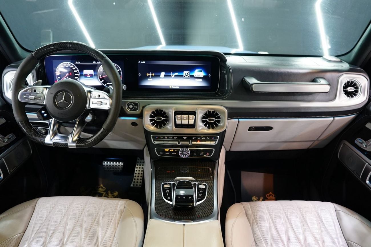 Mercedes Benz G63 AMG MANUFAKTUR EXCLUSIVE PLUS 2022 Mercedes-AMG G63, G Manufaktur Package, Carbon Interior, Rear Entertainment, Gargash Warranty!!