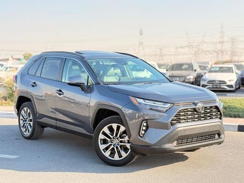 تويوتا راف ٤ XLE premium 2.5L | Sunroof | leather seats | push start full option