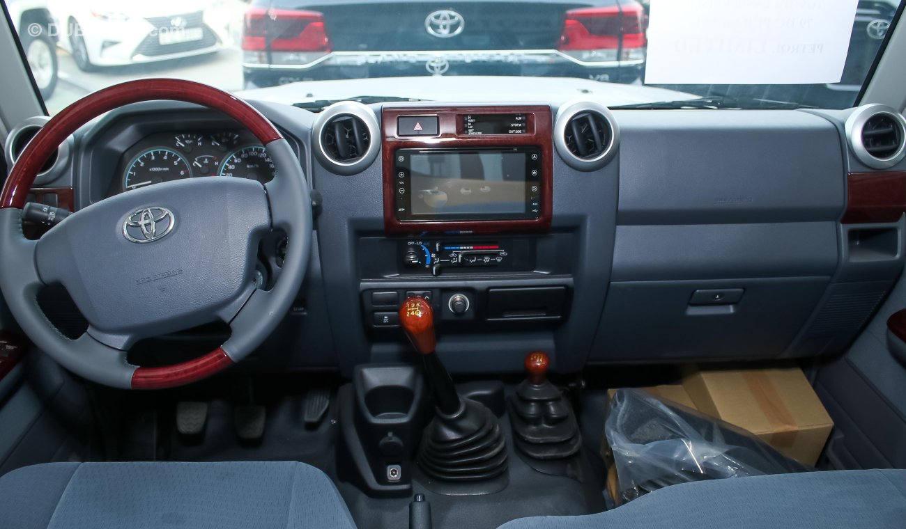 Toyota Land Cruiser Pick Up v8 diesel Limited