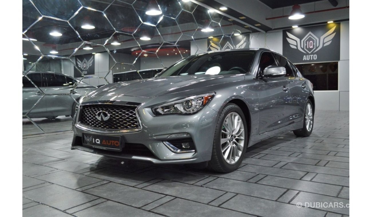 إنفينيتي Q50 لاكس