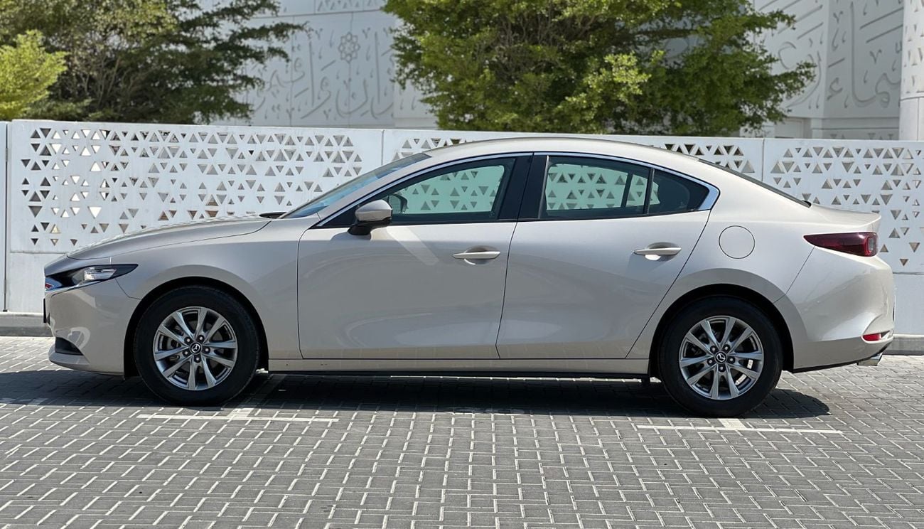 Mazda 3 SELECT