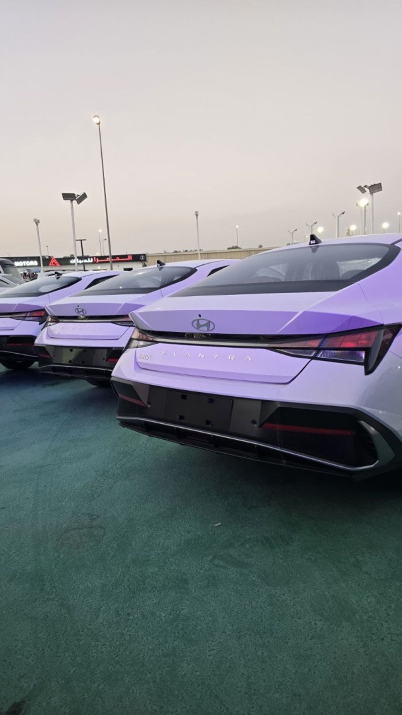 Hyundai Elantra HYUNDAI ELENTRA 1.5L FULL OPTION