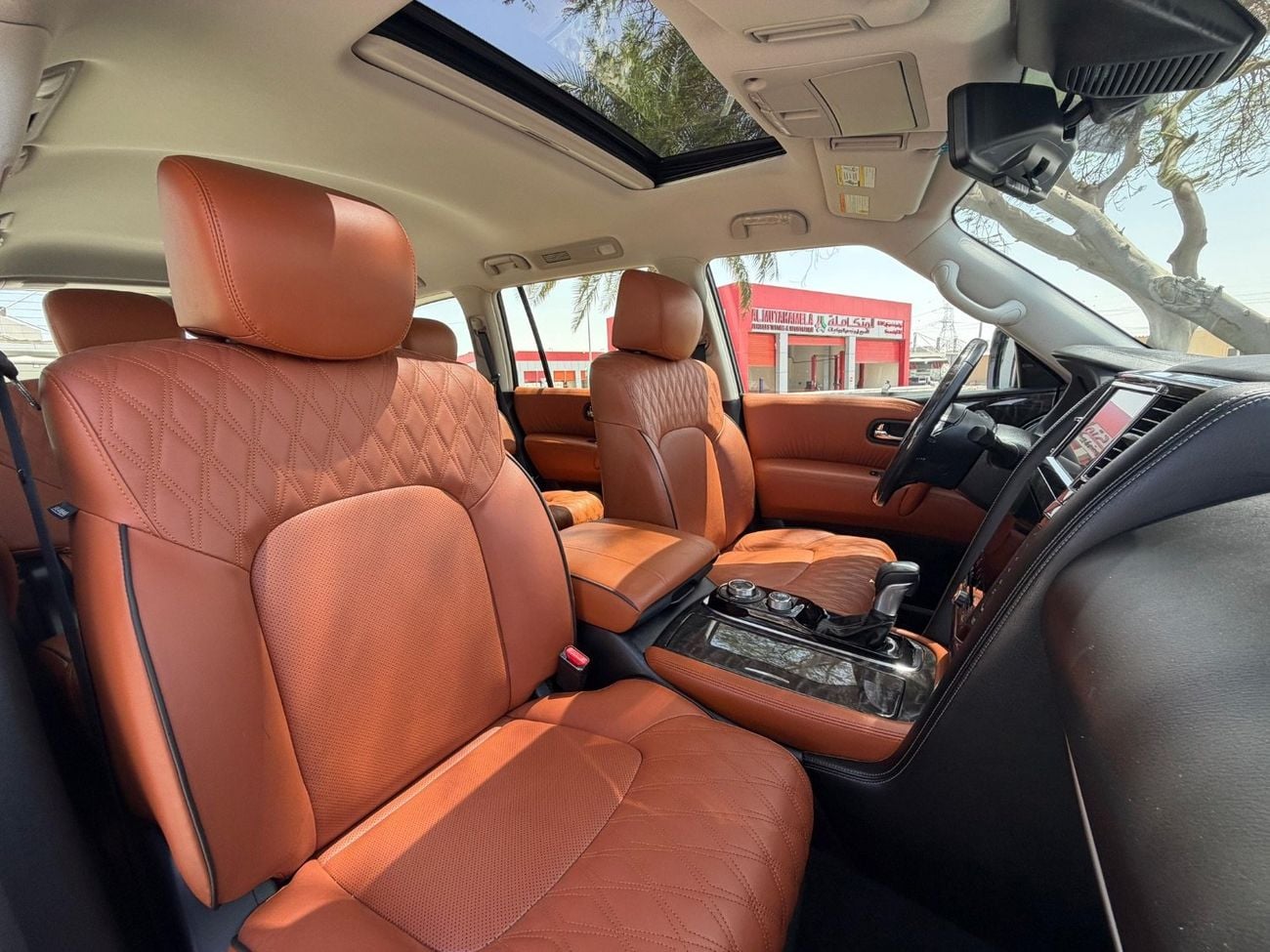 Nissan Patrol LE Platinum 5.6L