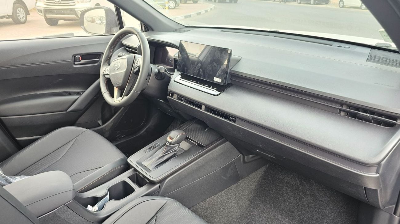 تويوتا كورولا كروس Toyota Corolla Cross Toyota Corolla Cross 2.0L Gasoline Elite AT 2026 NEW SHAPE ELECTRIC CHAIR- SUNR