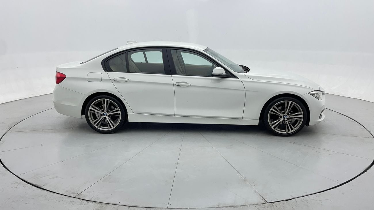 BMW 320i EXECUTIVE 2 | Zero Down Payment | Free Home Test Drive