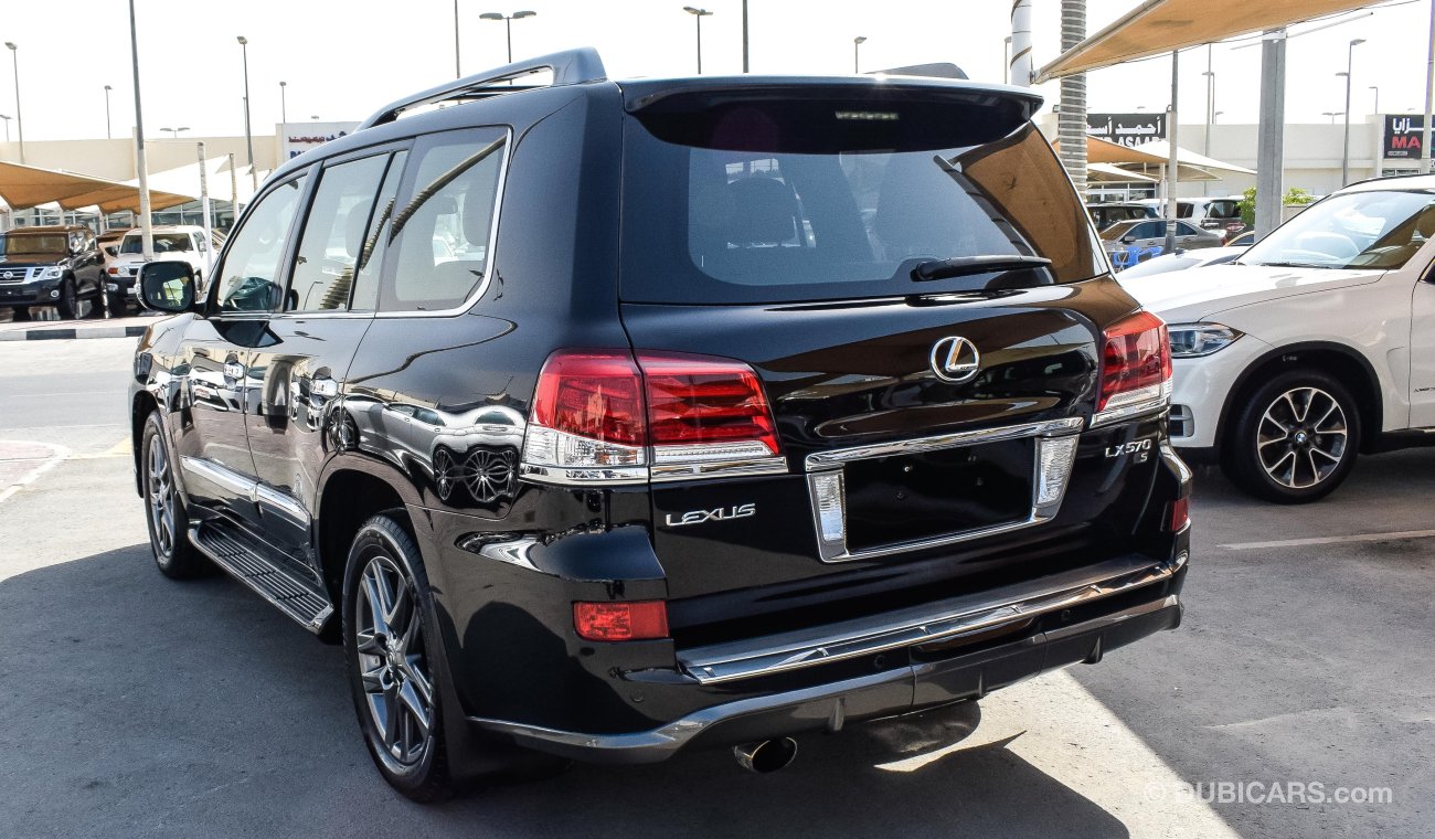 Lexus LX570 S