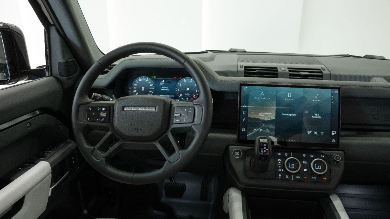 لاند روفر ديفندر 2026 | BRAND NEW (FOR EXPORT) | LAND ROVER DEFENDER - 110 X-DYNAMIC HSE | 0 KM MILEAGE | GCC SPECS