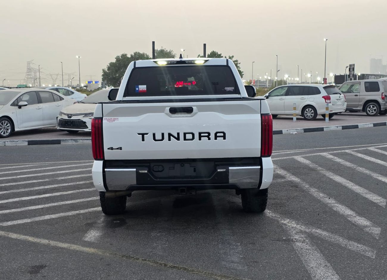 تويوتا تاندرا Crewmax