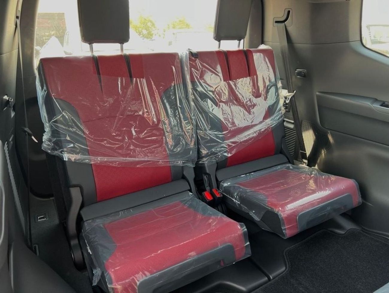 تويوتا لاند كروزر TOYOTA LAND CRUISER VXR TT 402 (300 SERIES) 3.5 L 4WD