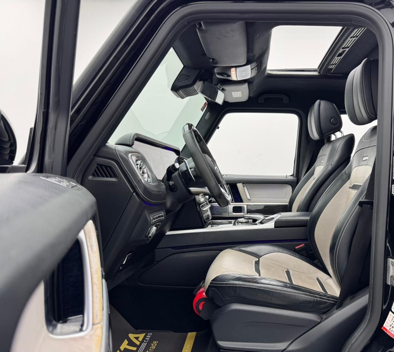 مرسيدس بنز G 63 AMG Std 4.0L 2019 Mercedes-Benz G63 AMG, Mercedes Service History, 1 Year Warranty, GCC