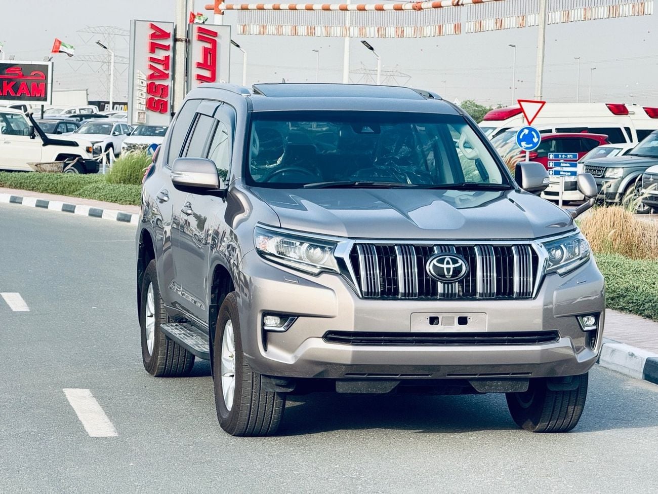 تويوتا برادو Toyota Prado RHD Diesel year 2019 automatic brown colour
