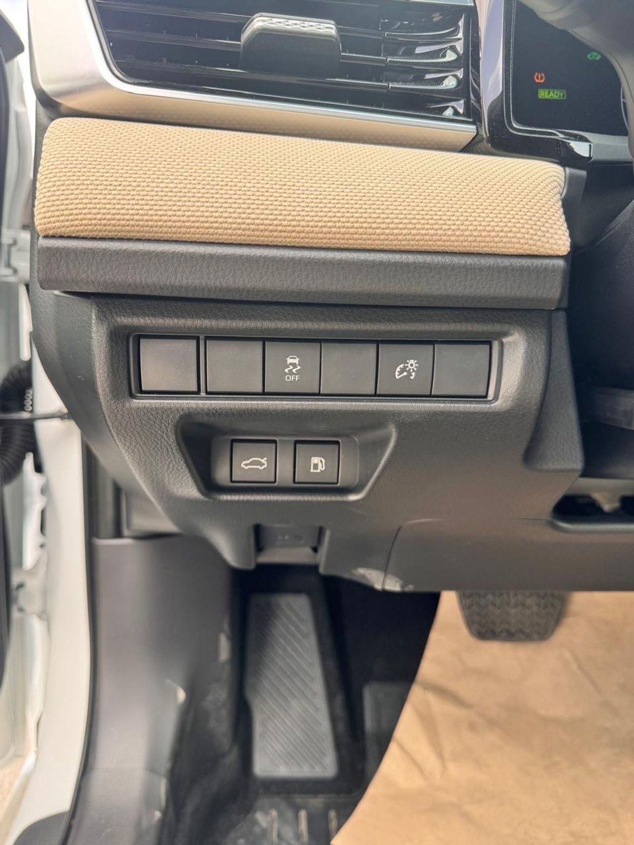 Toyota Camry GLE