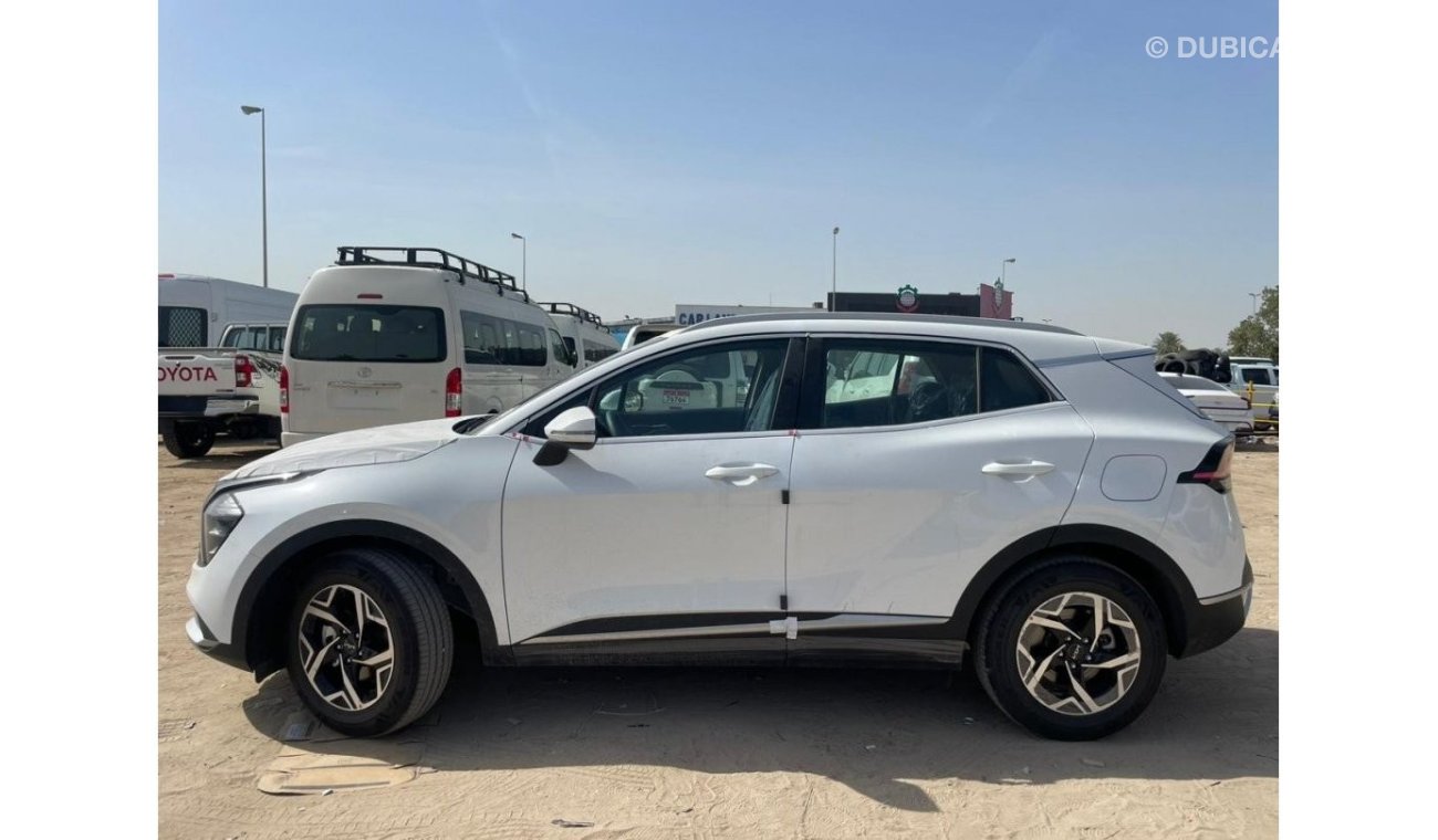 كيا سبورتيج kia sportage 2023 model 2.0L , 4WD