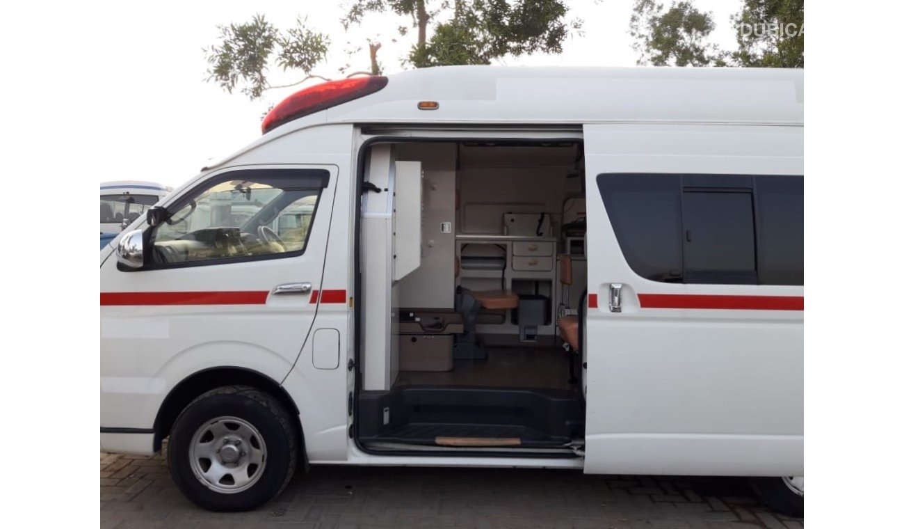 Toyota Hiace Hiace ambulance van