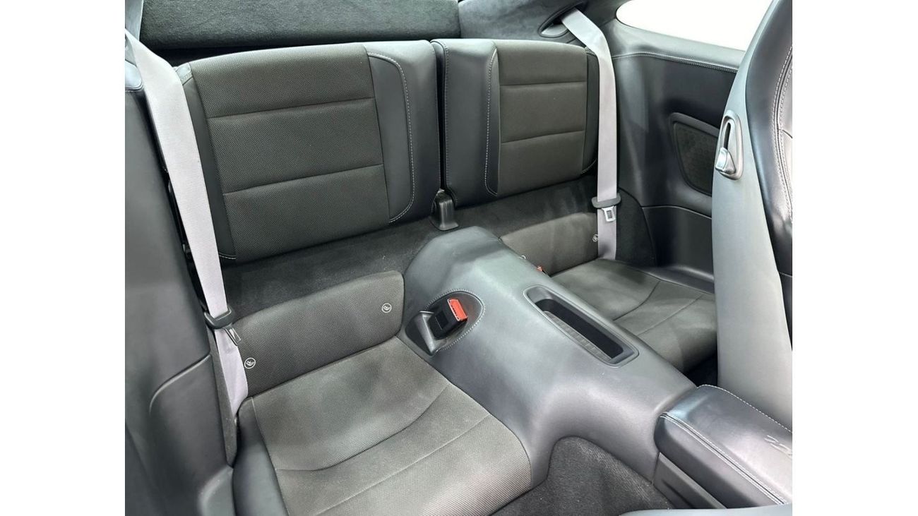 Porsche 911 2017 Porsche 911 Carrera, 1 Year Warranty, Full Agency Service History, GCC