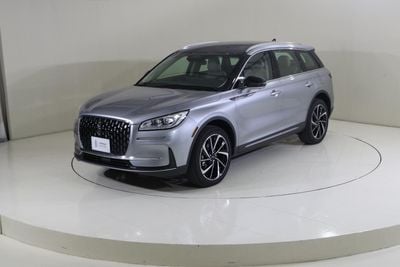 Lincoln Corsair RESERVE COR423 / AL TAYER MOTORS AL QOUZ SHOWROOM