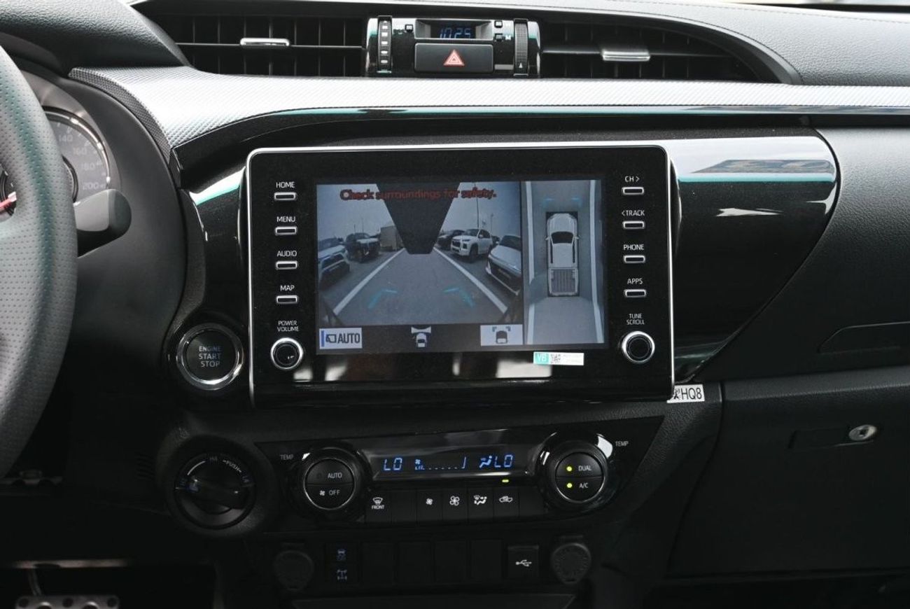 تويوتا هيلوكس Toyota Hilux GR Sport 4.0L V6, Petrol, 4WD, Pickup, Model 2024, Color White