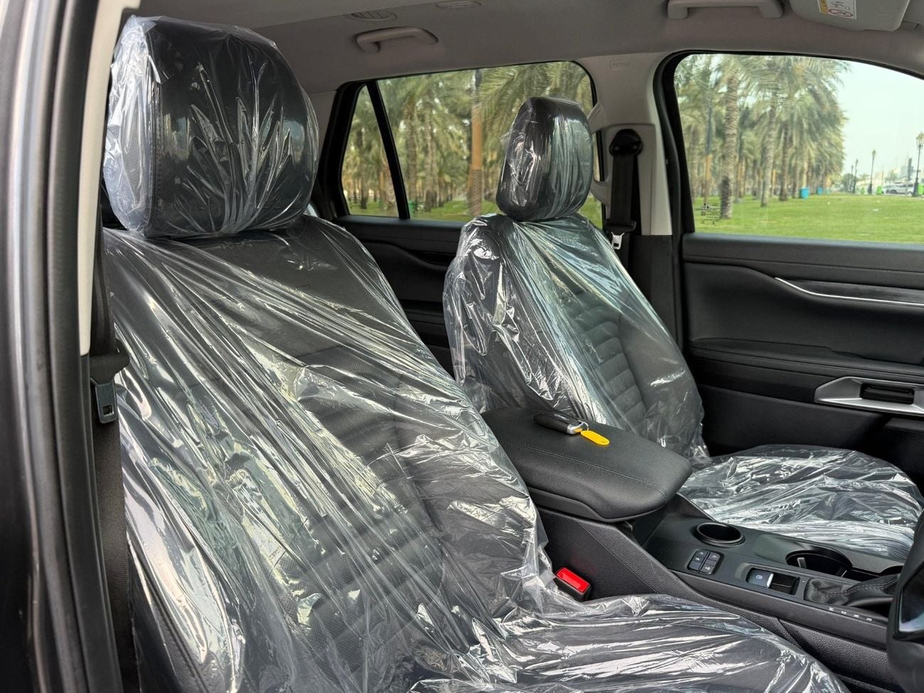 Ford Everest Sport 2.L Bi-Turbo Right Hand Drive