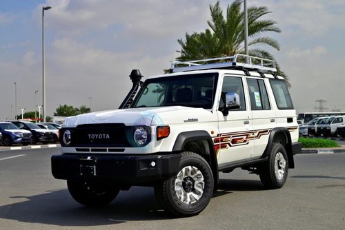 Toyota Land Cruiser 70 76 LX-Z (Full Option)