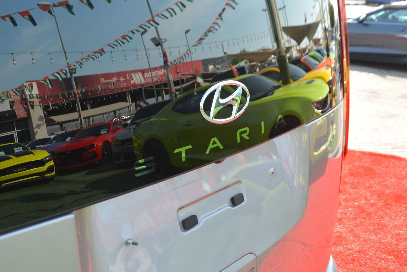 Hyundai Staria DIESEL 11 SEATS