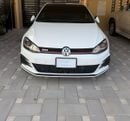 فولكس واجن جولف GTI