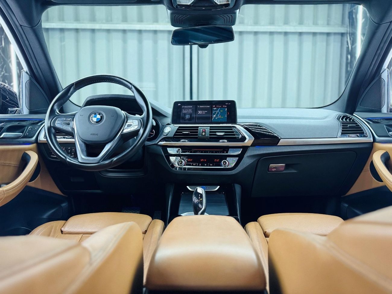 BMW X3 xDrive 30i 2.0L 2018 BMW X3 xDrive30i, Service History, 248 HP, Excellent Condition, GCC