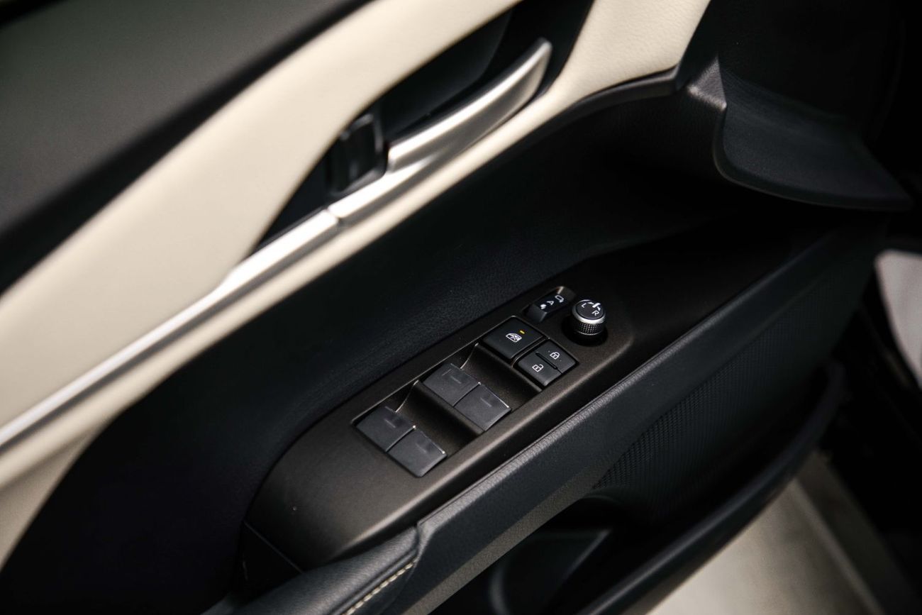 Toyota Camry GLE 2.5L - Netural Black Inside Formage  | Export Only