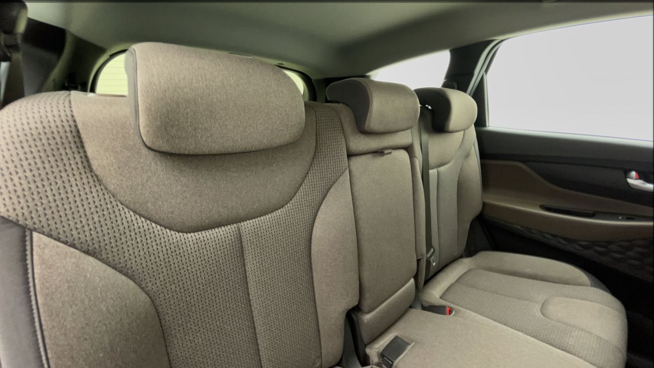 هيونداي سانتا في GL 2.4 | بدون دفعة مقدمة | اختبار القيادة في المنزل