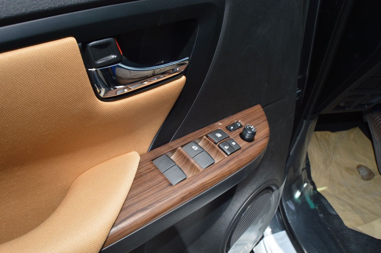 Toyota Fortuner EXR 2.7L (160 HP)