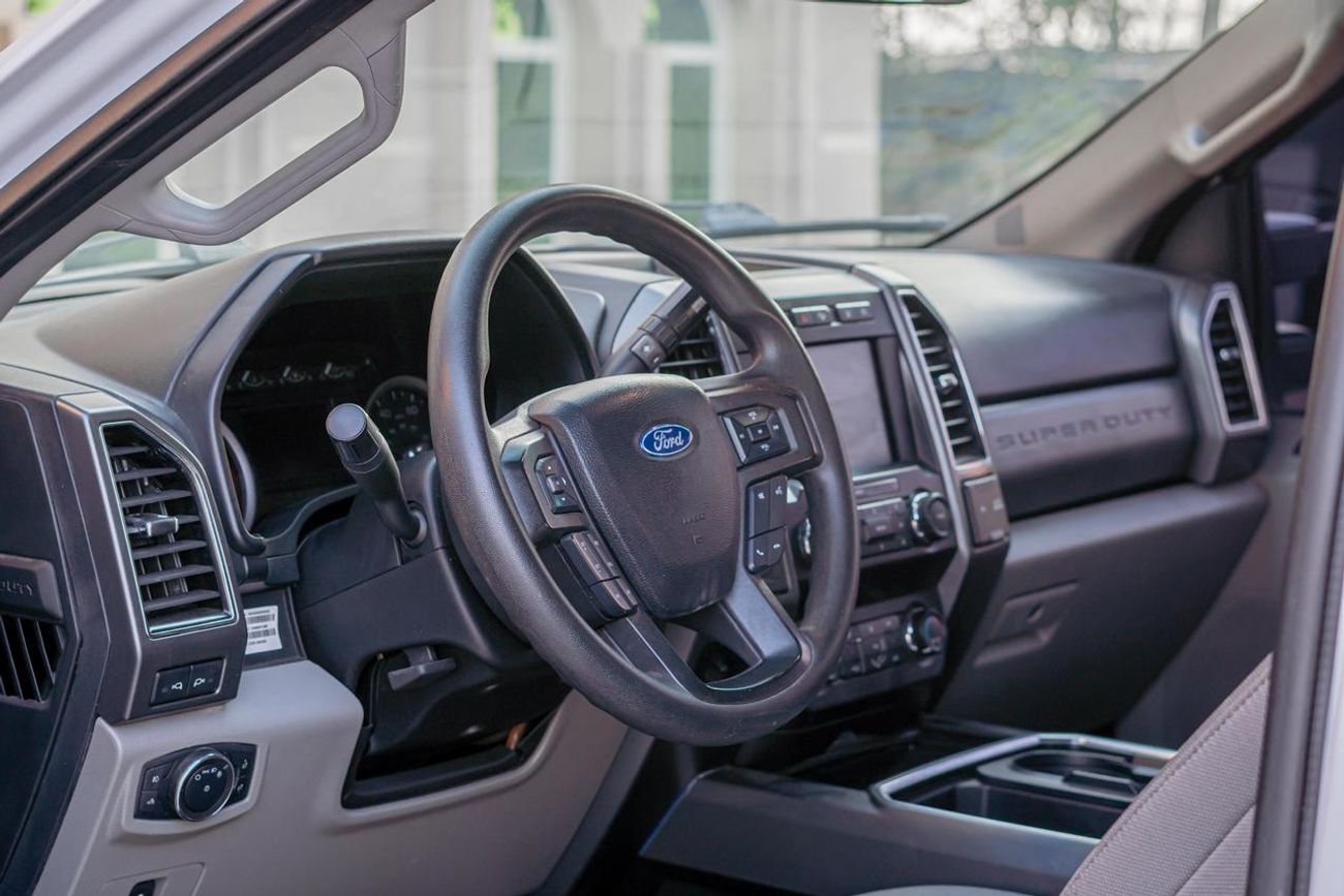 Ford F 350 SUPER DUTY XLT