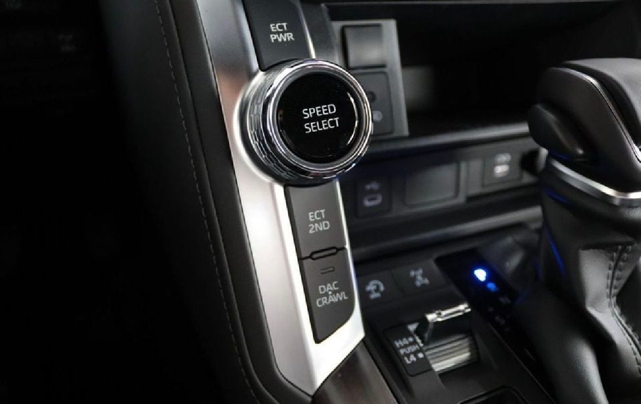 Toyota Land Cruiser GXR 4.0L