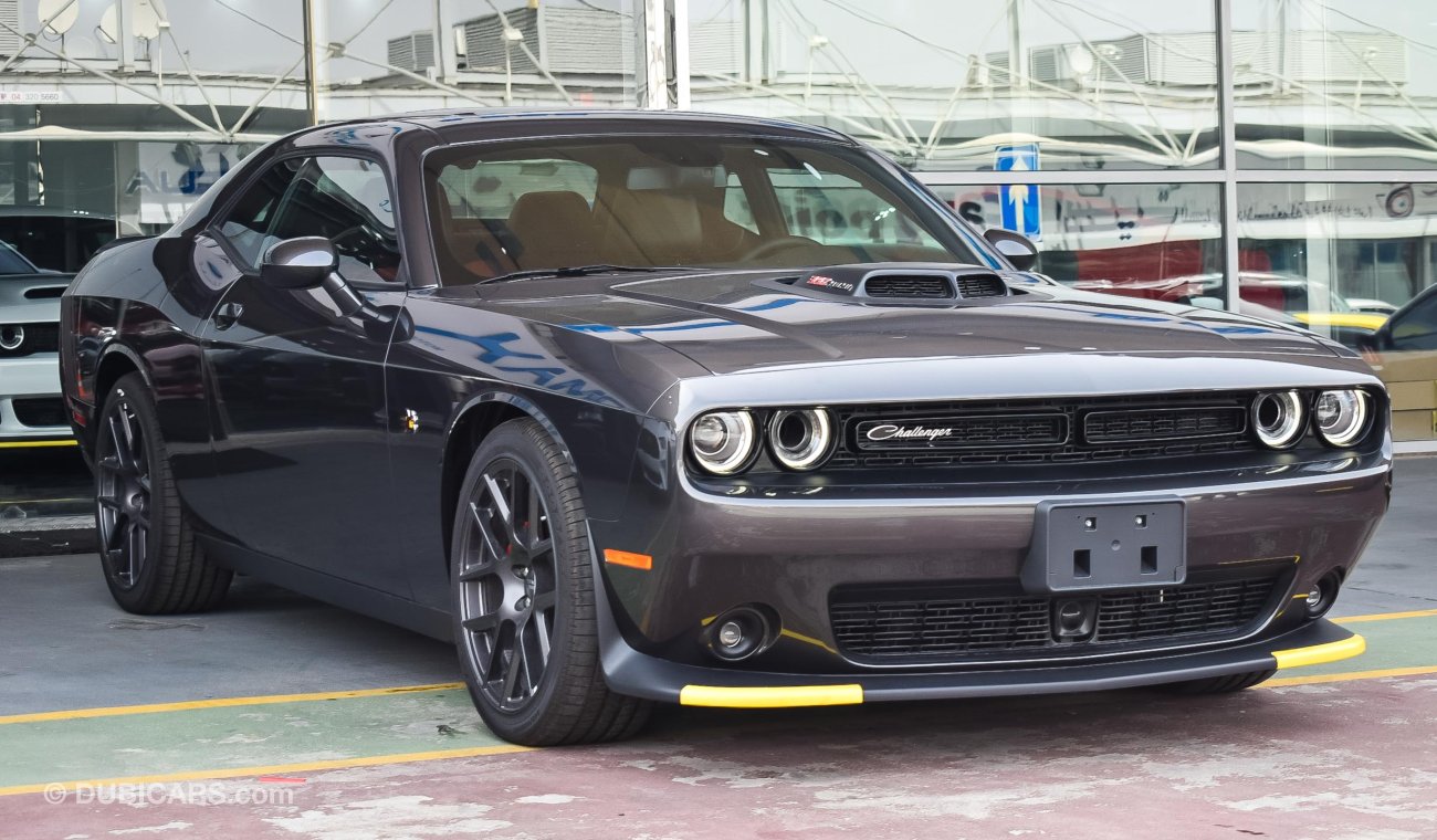 Dodge Challenger Shaker 2019, 392 HEMI, 6.4-V8 GCC, 0km w/ 3 Years or 100,000km Warranty