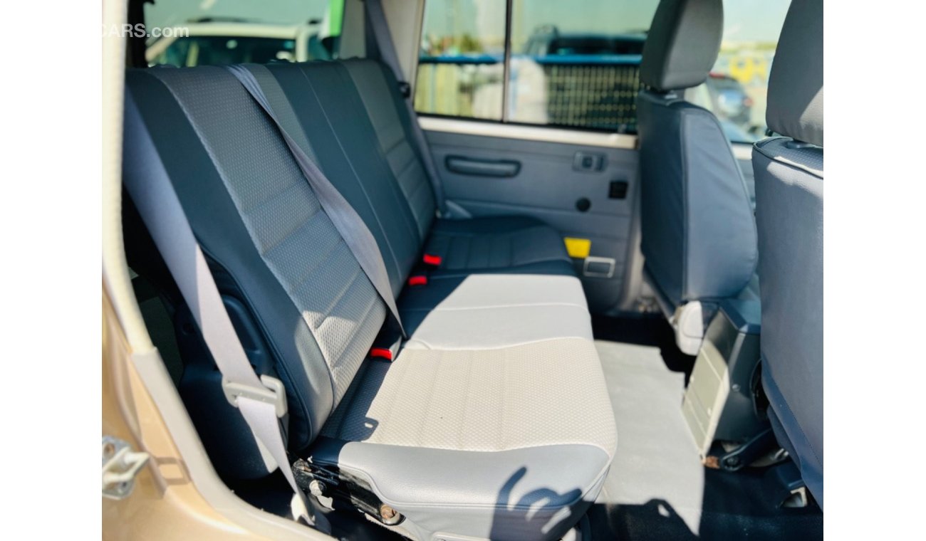 Toyota Land Cruiser 70