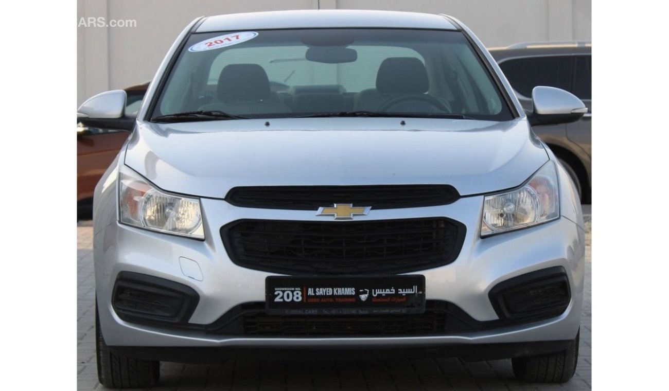 Chevrolet Cruze LS LS Chevrolet Cruze 2017, GCC, in excellent condition, without accidents