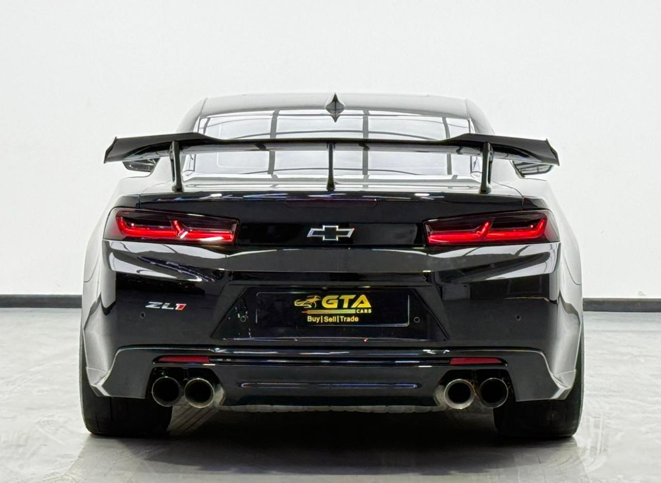 شيفروليه كامارو ZL1 6.2L 2018 Chevrolet Camaro ZL1 ,Service History, Excellent Condition ,GCC