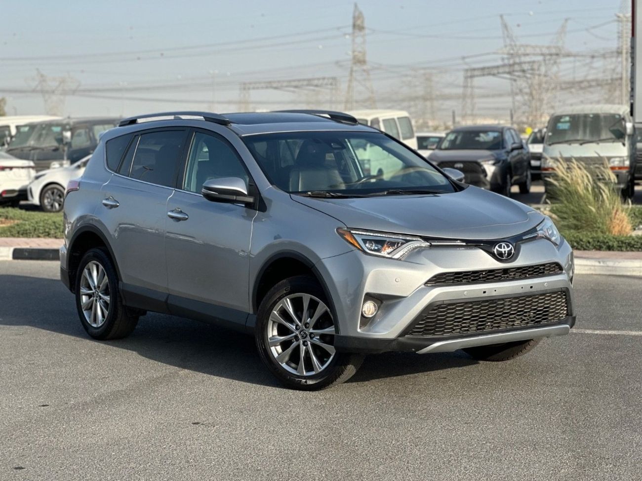 تويوتا راف ٤ Limited 2.5L push start, leather seats, Power seats,sunroof