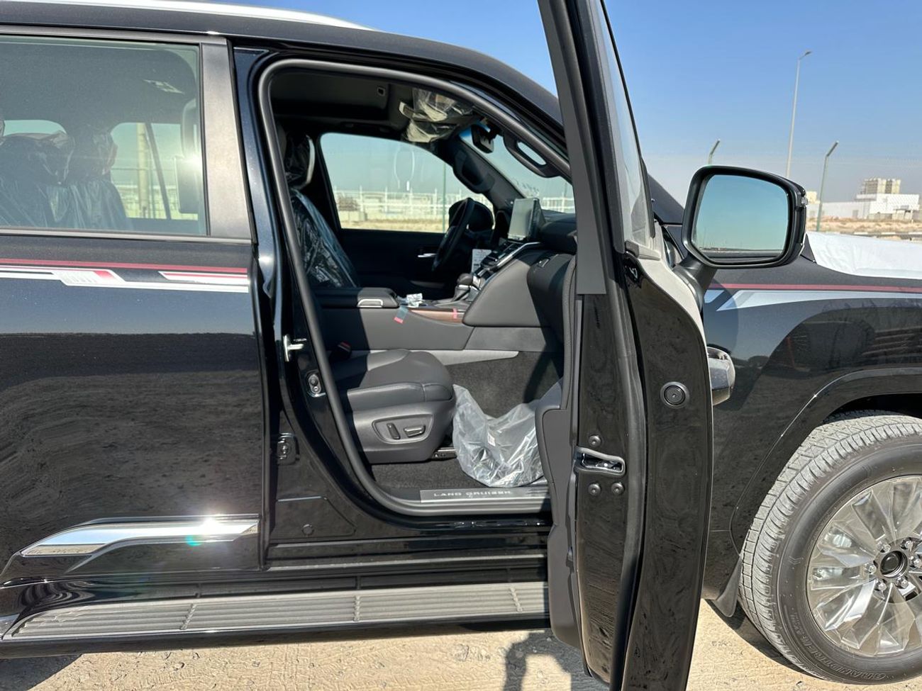 Toyota Land Cruiser GXR4 3.5L FULL OPTION