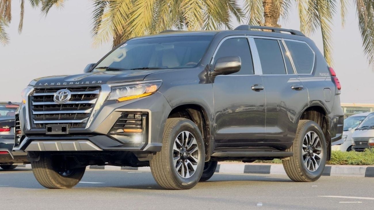 Toyota Prado 2010 | LHD | MODIFIED WITH LIMGENE BODY KIT | TESLA SCREEN | BEIGE LEATHER SEAT | PUSH START ENGINE