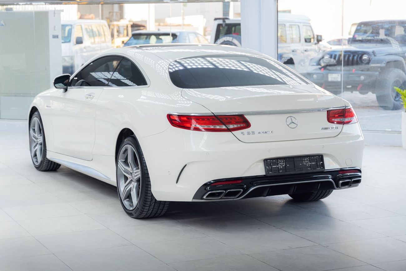 Mercedes-Benz S 63 AMG Coupe
