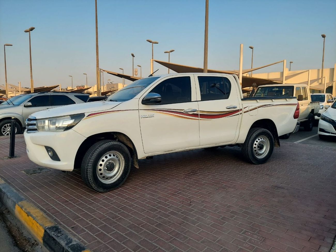 Toyota Hilux DC 2.4L 4WD DIESEL MANUAL TRANSMISSION