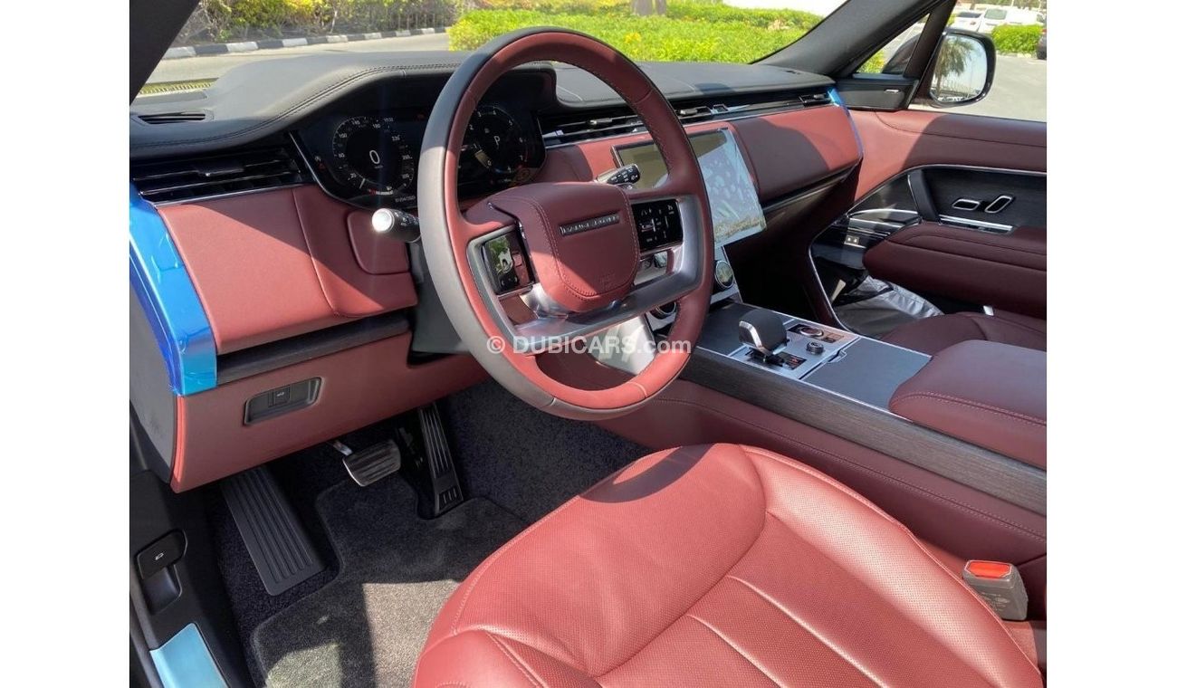 لاند روفر رينج روفر GCC SPEC UNDER WARRANTY AND SERVICE CONTRACT