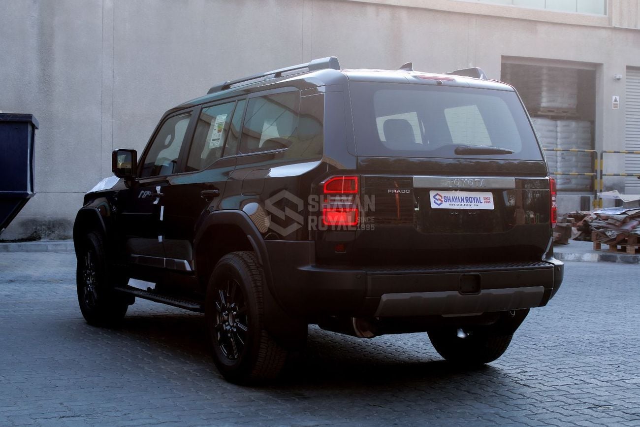 تويوتا برادو 2.4L PETROL ALL ROUNDER-G 4WD AT 7-SEATS 2026MY