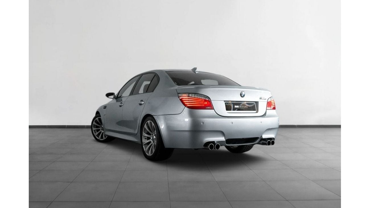 بي أم دبليو M5 2010 BMW M5 507BHP V10 / USA Import