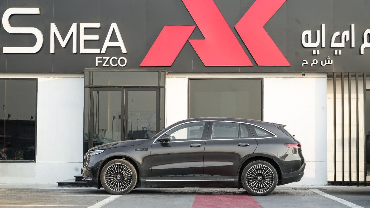 Mercedes-Benz EQC 400 GCC WARRANTY AND SERVICE PACKAGE