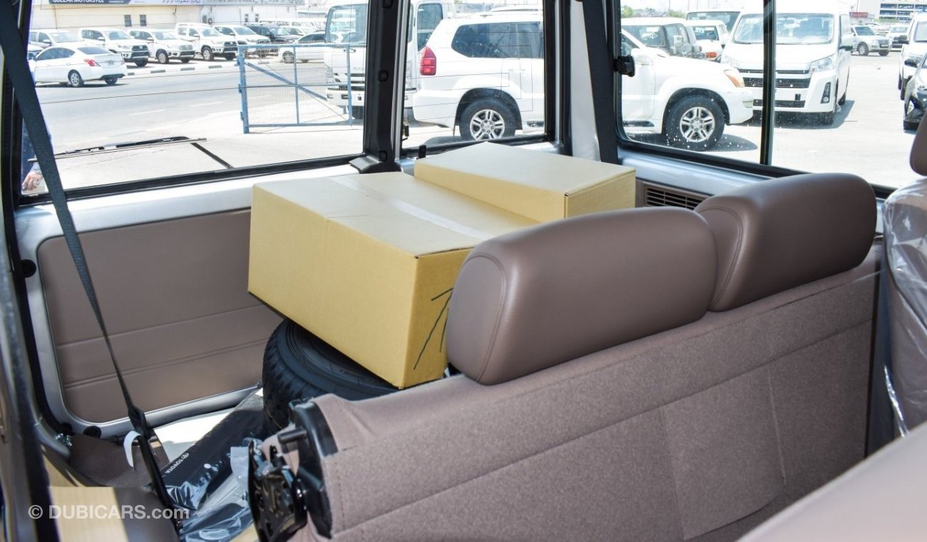 Toyota Land Cruiser 70 Land Cruiser Hard Top 71