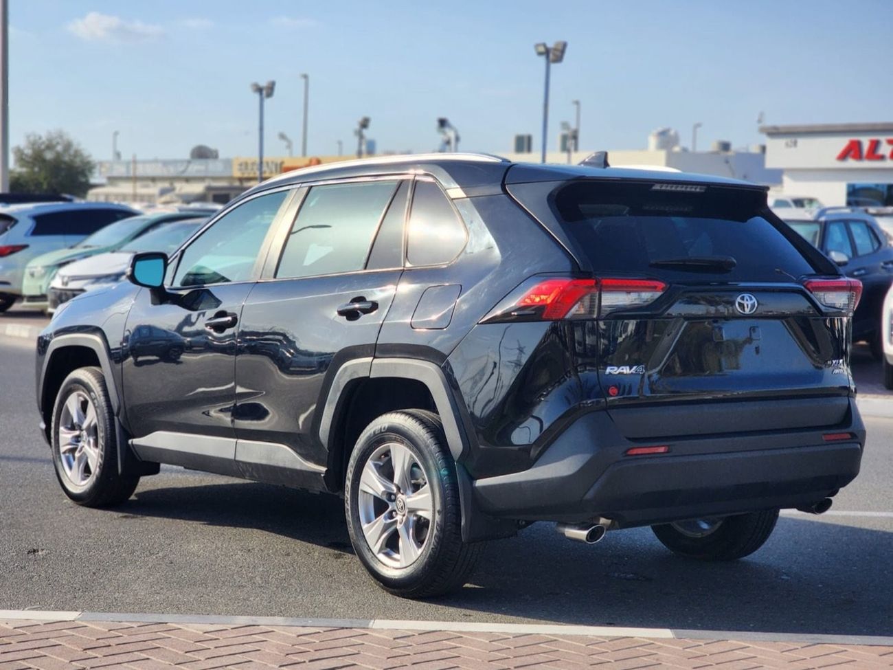 Toyota RAV4 TOYOTA RAV4 XLE FULL OPTIONS 2022 MODEL 4X4