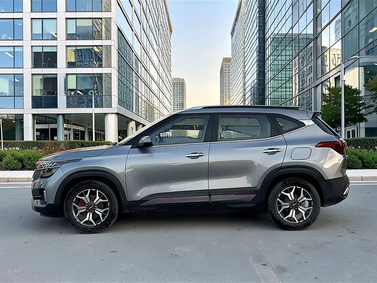 كيا سيلتوس GT Line 1.6L 1,104 P.M | GT Line - GCC Specs - Excellent Condition under warranty